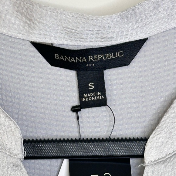 Banana Republic Sleeveless Light Gray Dress - Picture 3 of 5